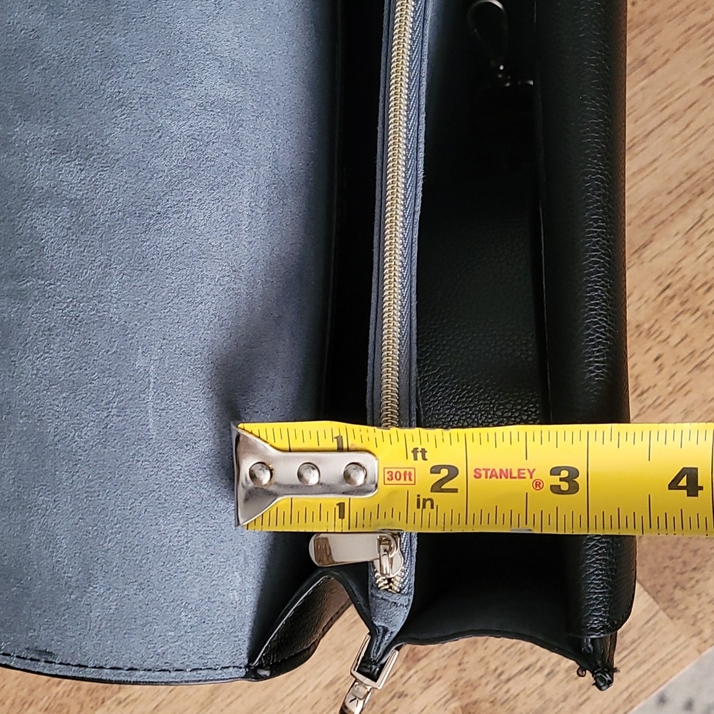H&M Faux Leather Crossbody Bag View 4